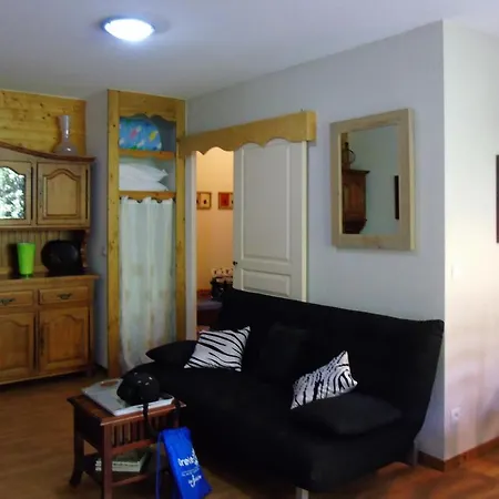Vallee De La Maurienne Apartment *